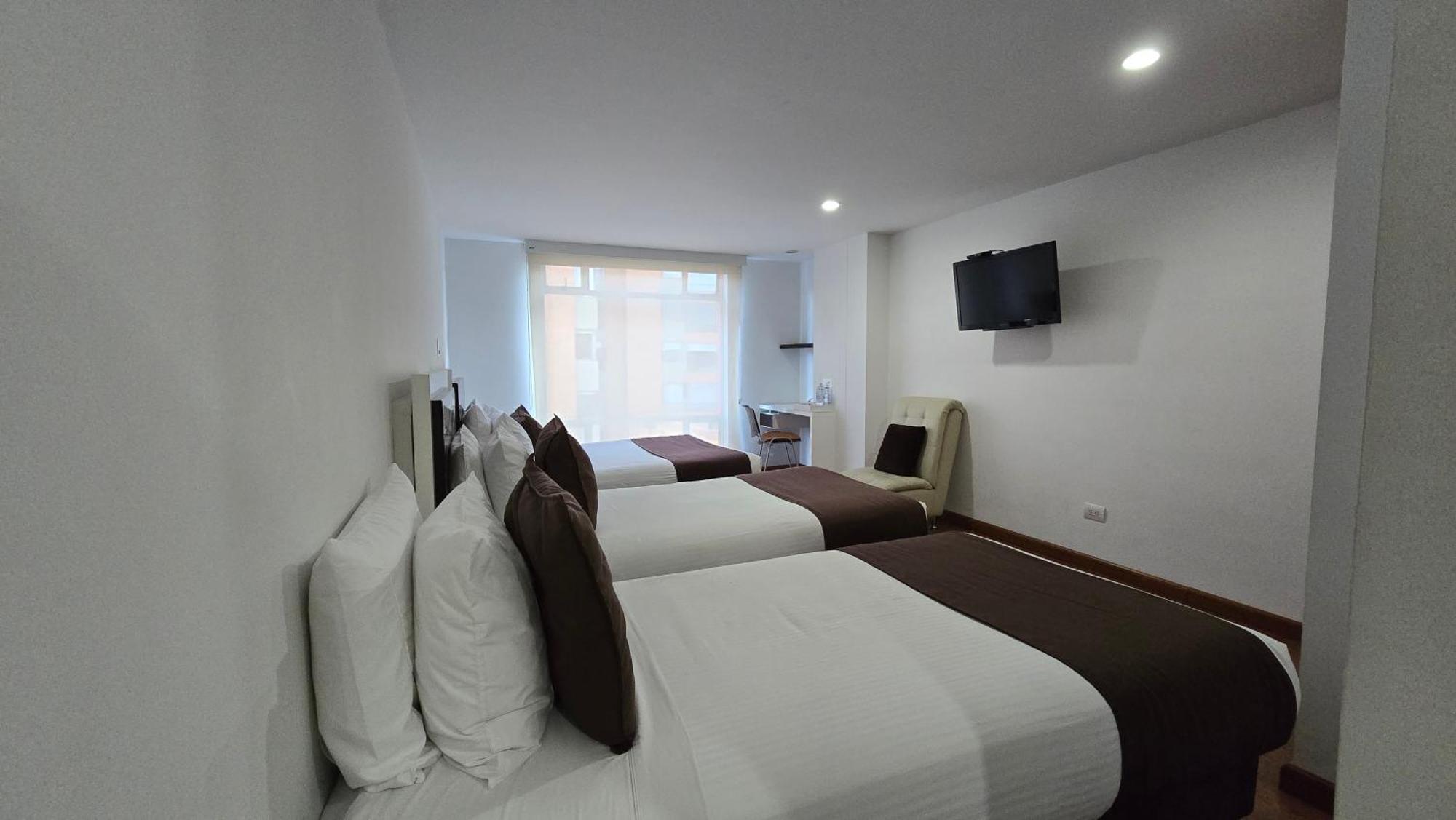 Hotel Castellana 100 Bogota By Hoteles Confort 80 3* Bogota